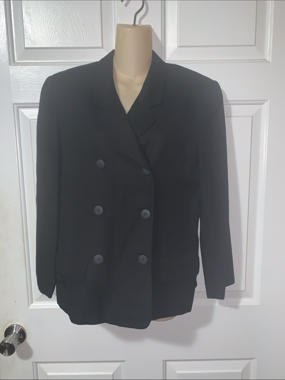 🧋 Jones New York Elegant Double Breasted Black Blazer Shoulder Pads 12